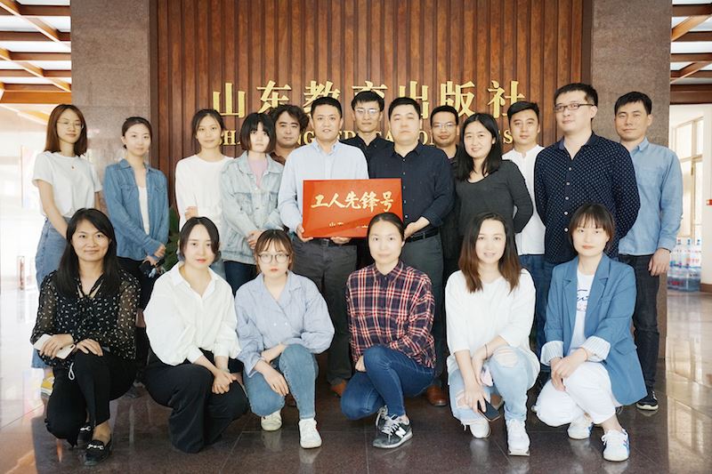 幸运传世出版集团有限公司内容图片展示